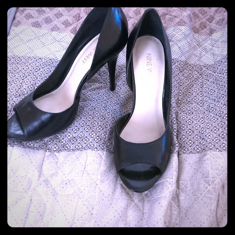 ***SOLD***Nine West heels